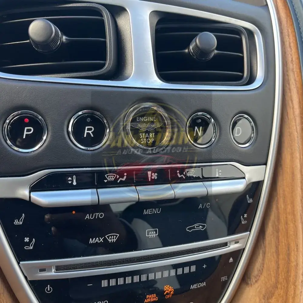 2020 Aston Martin DB11 Base