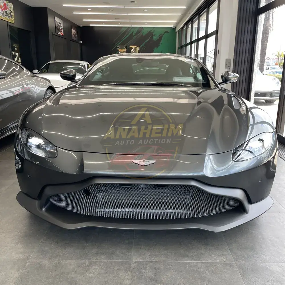 2020 Aston Martin Vantage Base