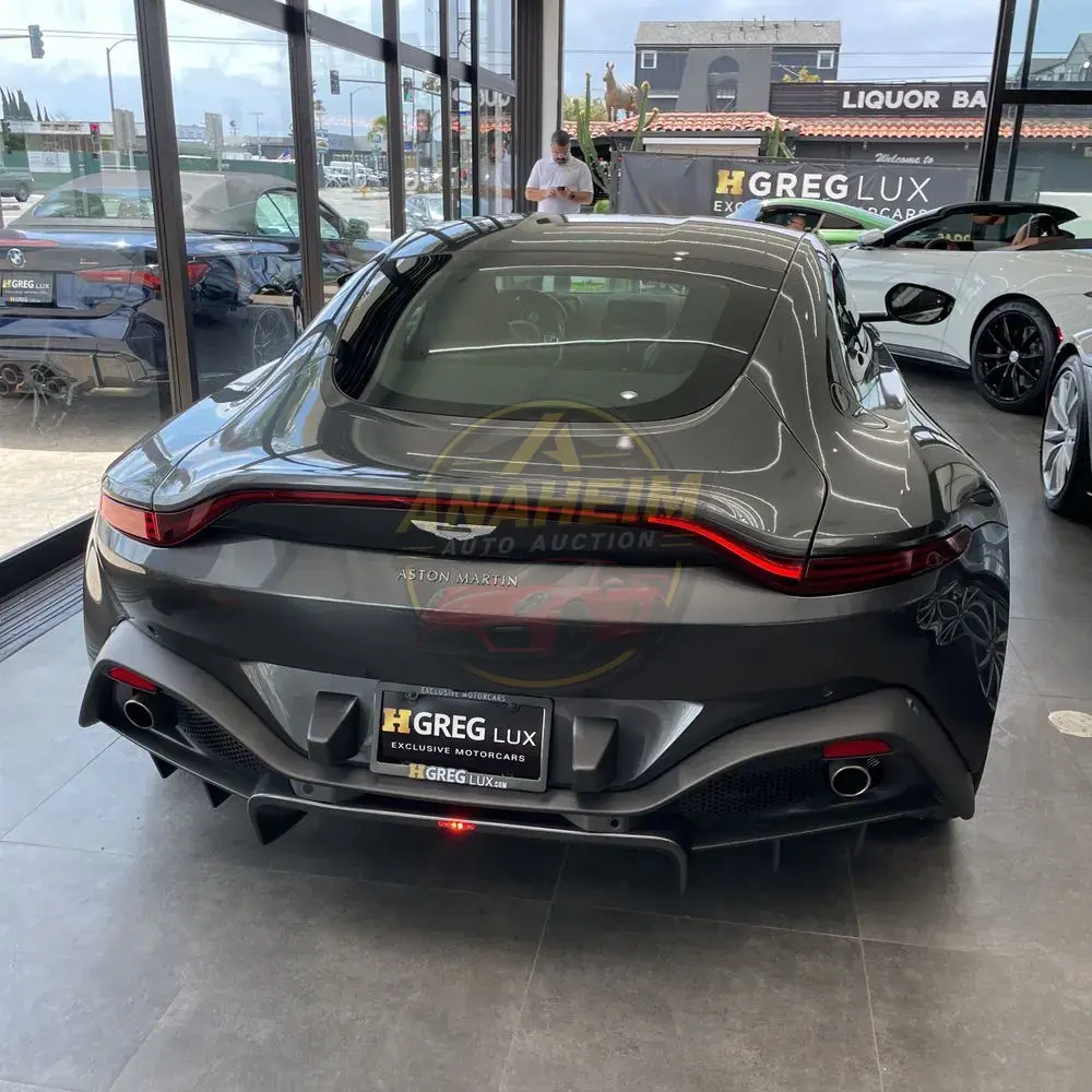 2020 Aston Martin Vantage Base