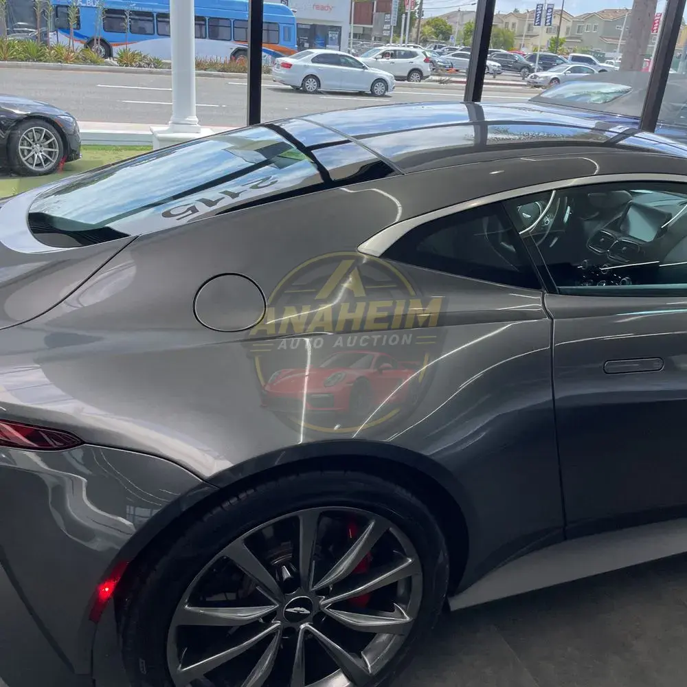2020 Aston Martin Vantage Base