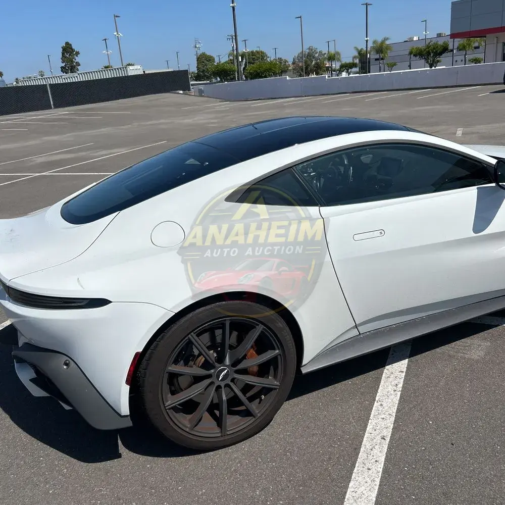 2020 Aston Martin Vantage