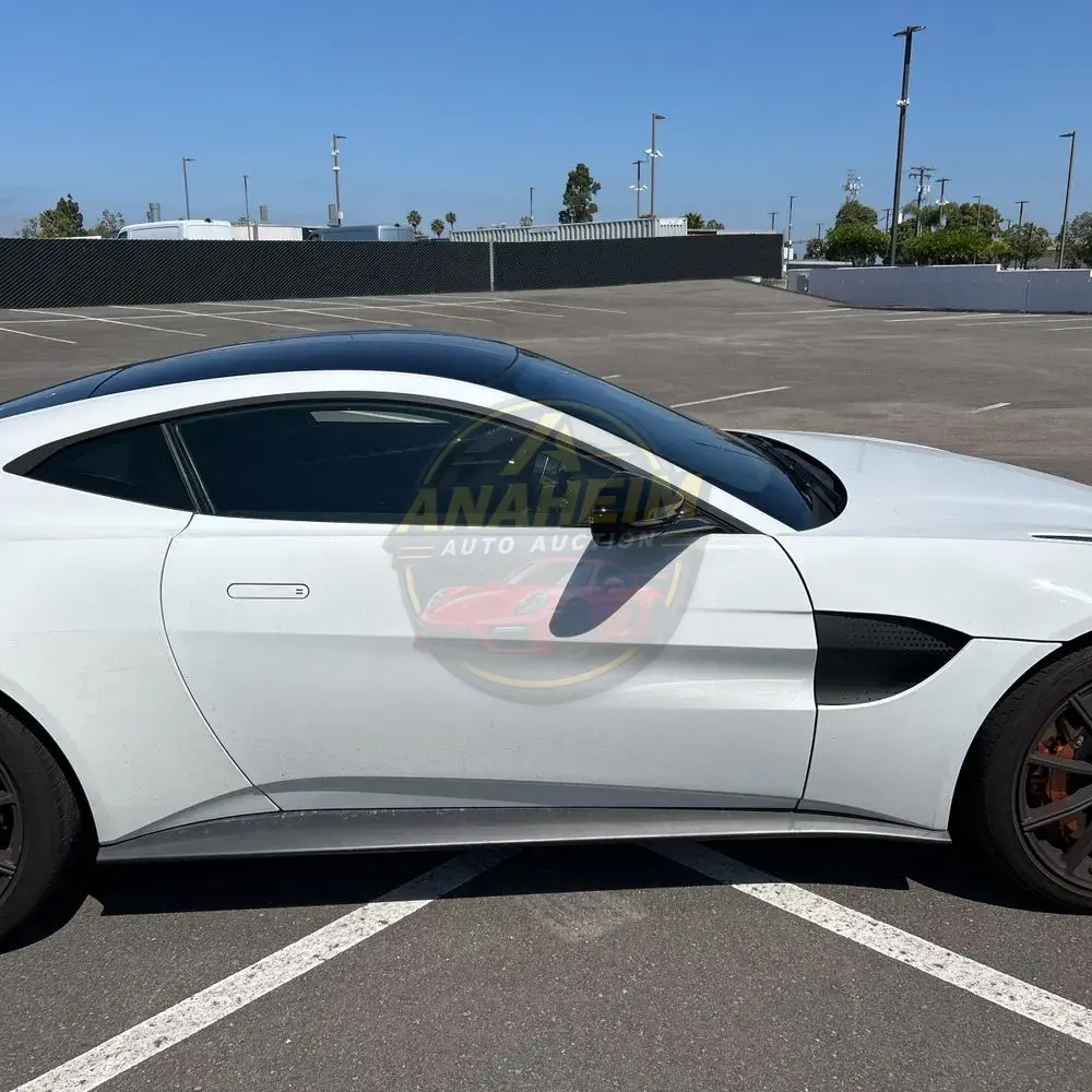 2020 Aston Martin Vantage