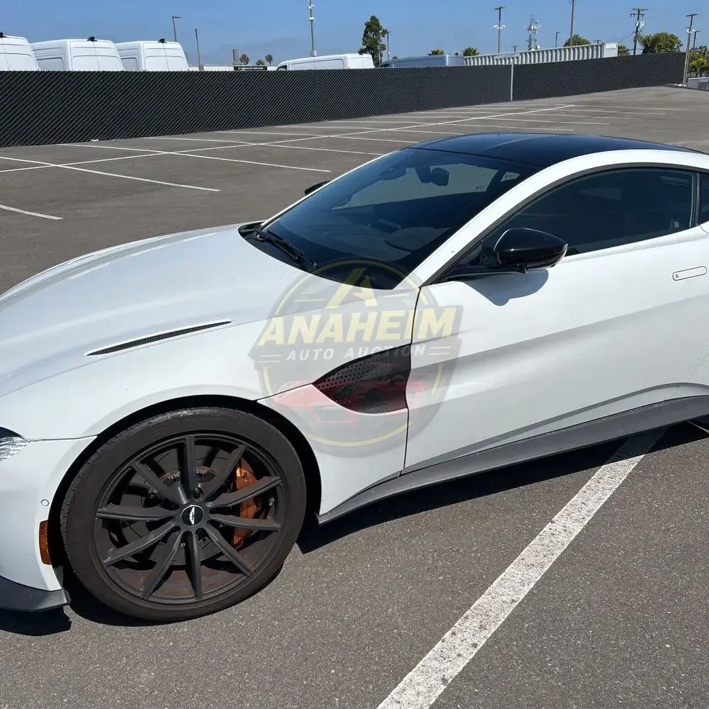 2020 Aston Martin Vantage
