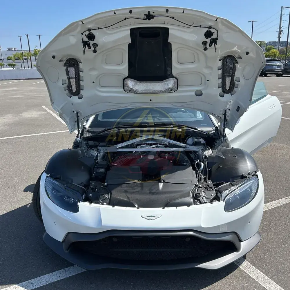 2020 Aston Martin Vantage