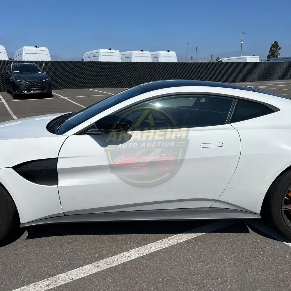 2020 Aston Martin Vantage