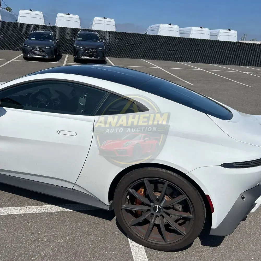 2020 Aston Martin Vantage