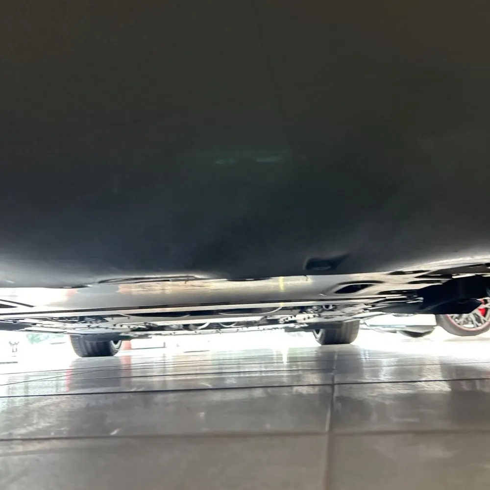 2022 Aston Martin Vantage Base