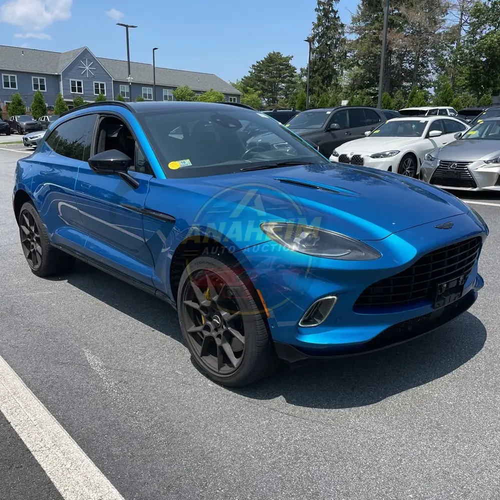 2021 Aston Martin DBX Base