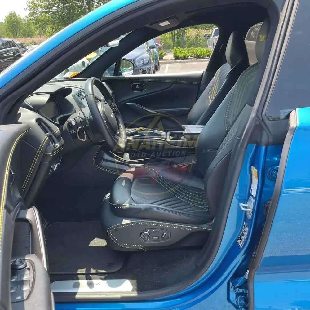 2021 Aston Martin DBX Base