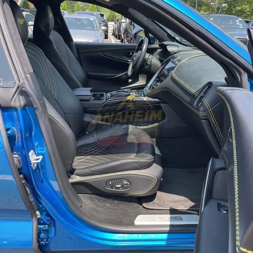 2021 Aston Martin DBX Base