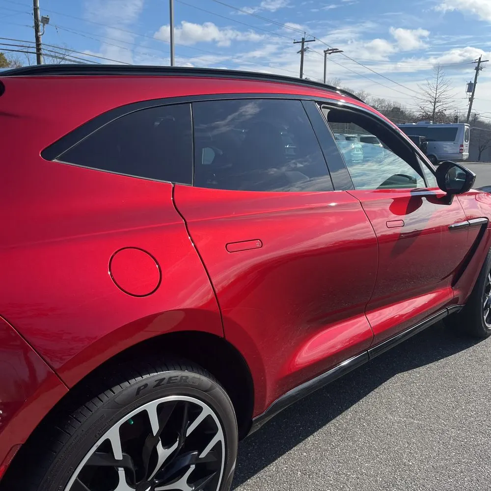 2022 Aston Martin DBX Base
