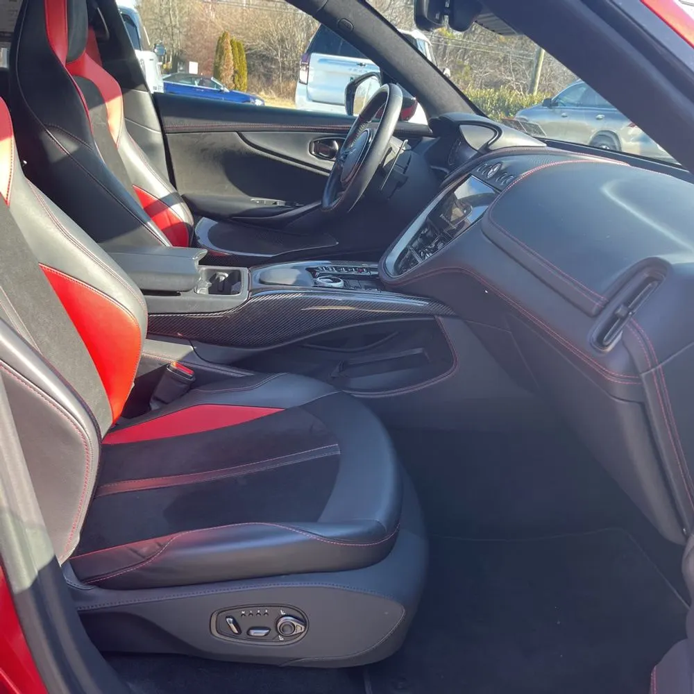 2022 Aston Martin DBX Base