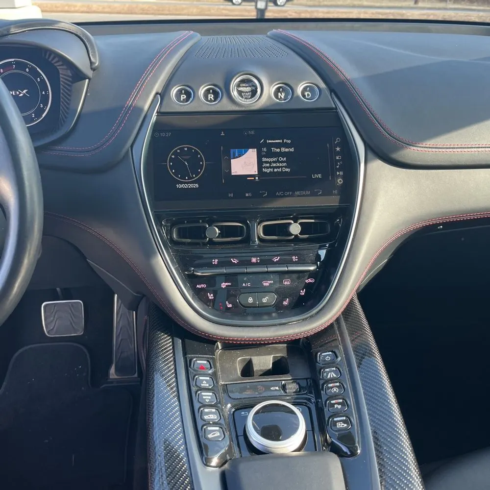 2022 Aston Martin DBX Base