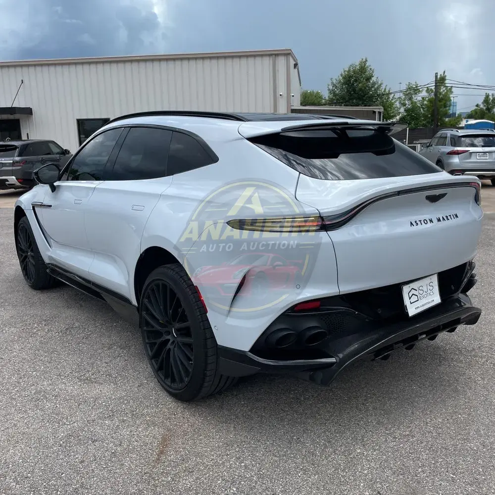 2023 Aston Martin DBX 707