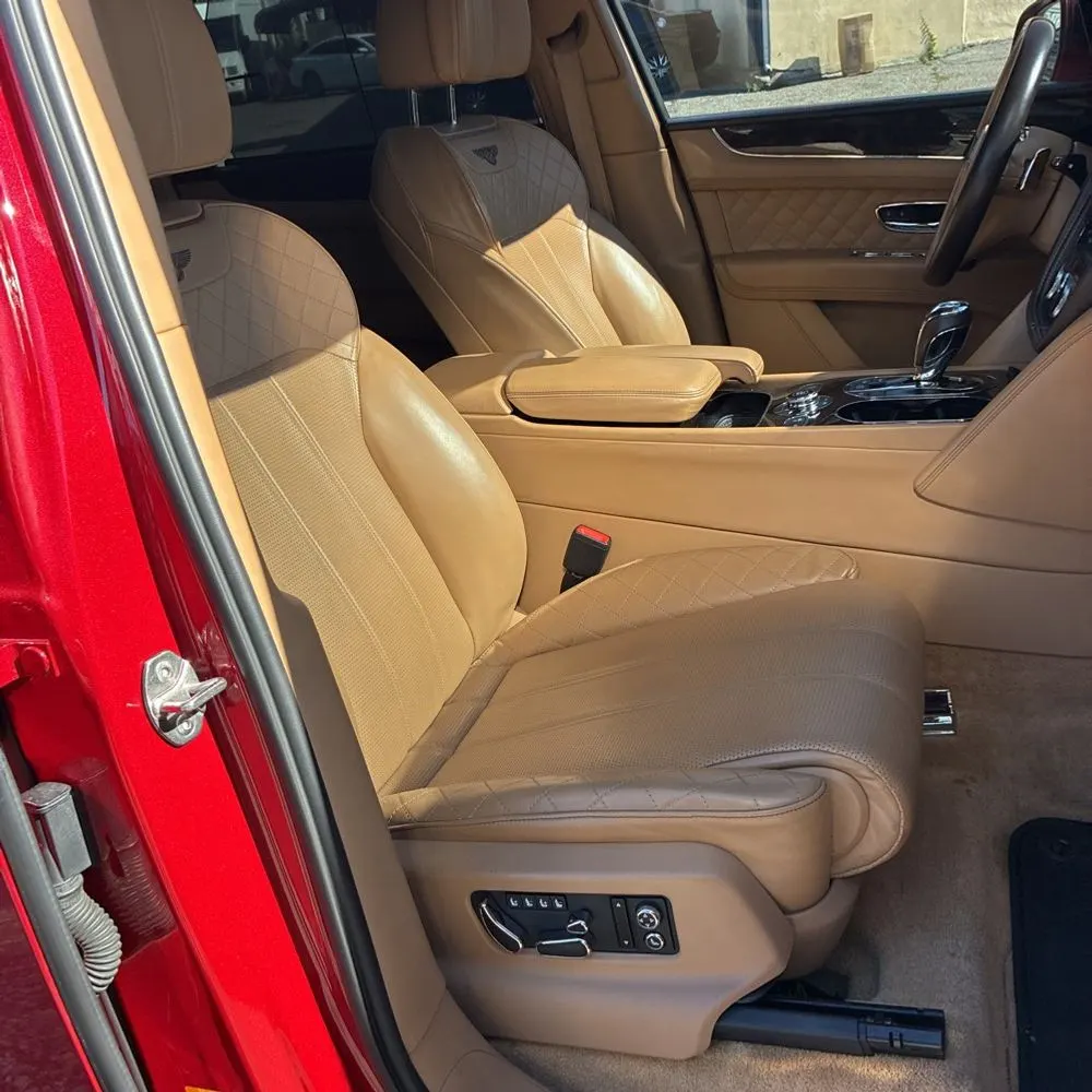 2017 Bentley Bentayga Base