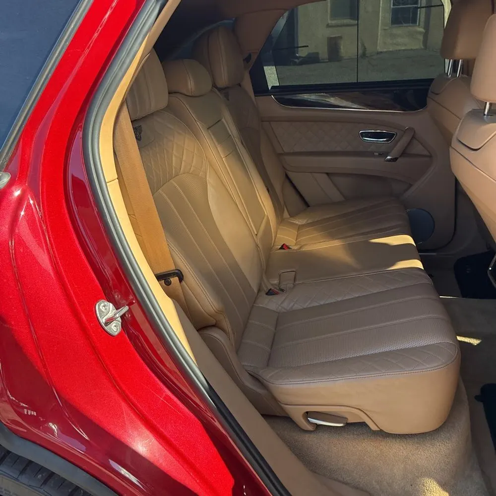 2017 Bentley Bentayga Base