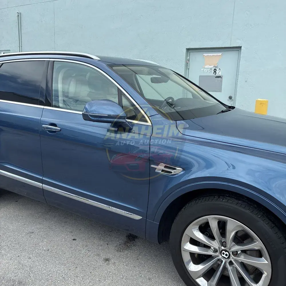 2017 Bentley Bentayga Base