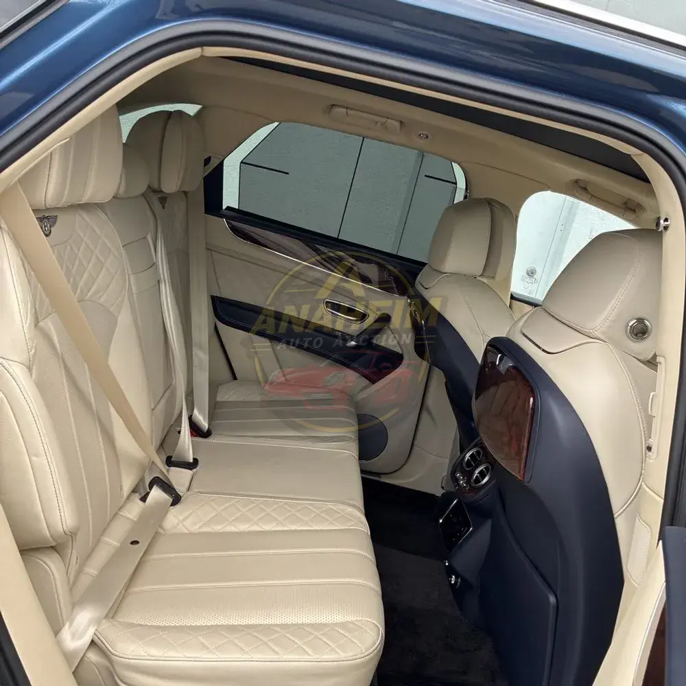 2017 Bentley Bentayga Base