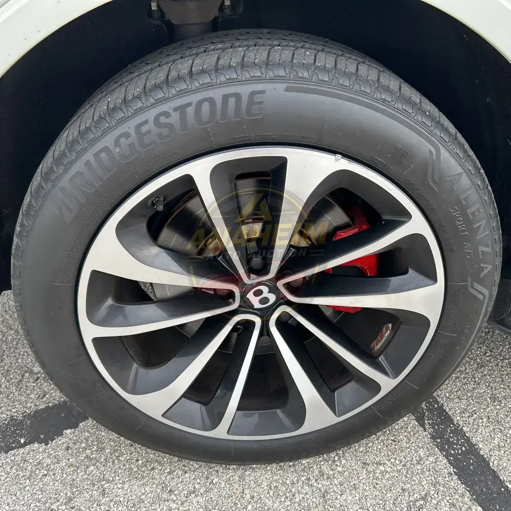 2017 Bentley Bentayga Base