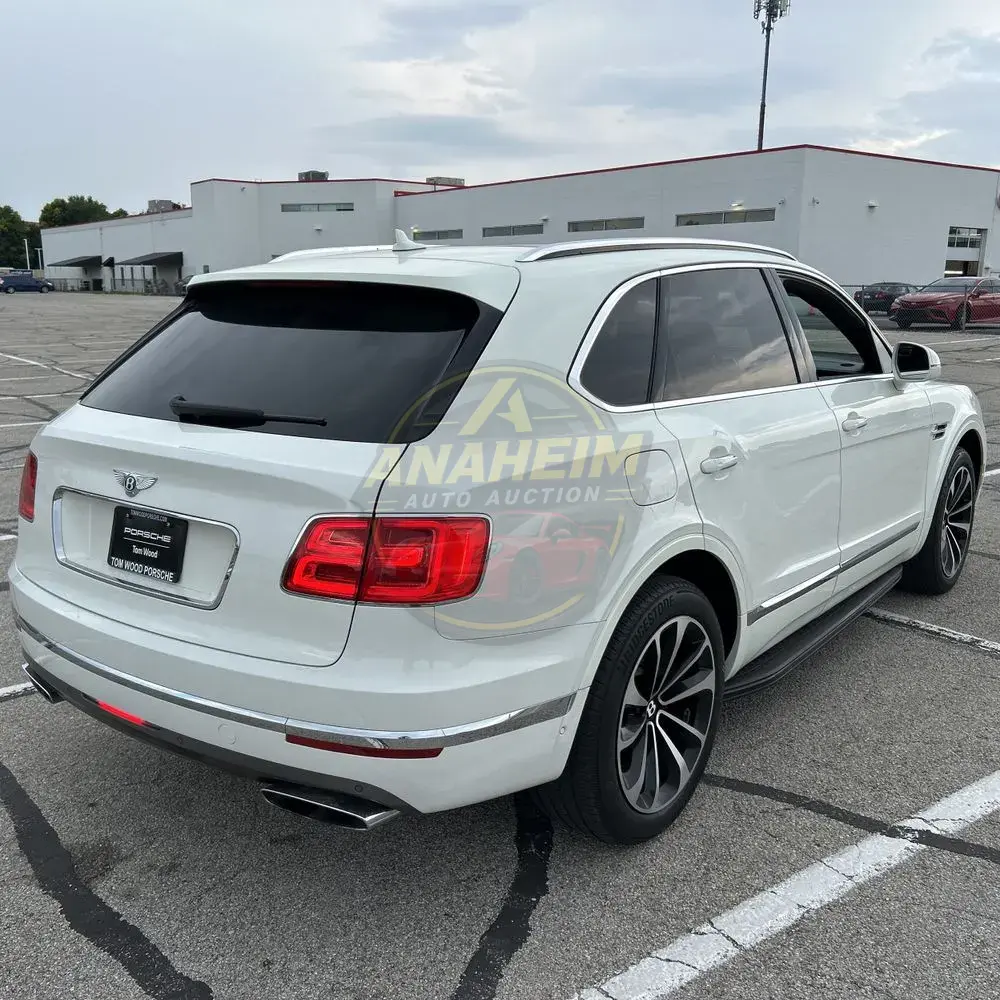 2017 Bentley Bentayga Base
