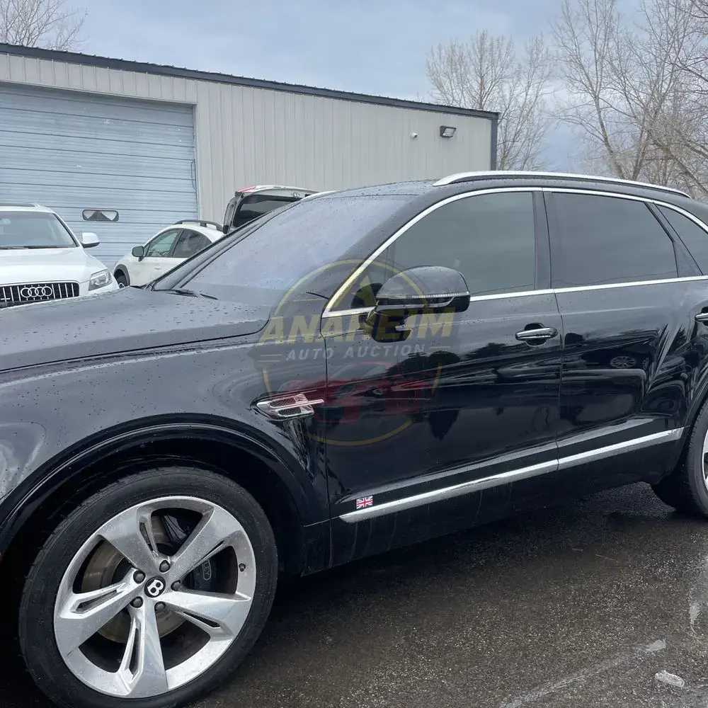 2017 Bentley Bentayga Base