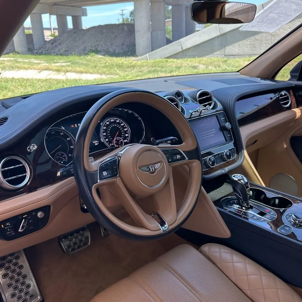 2017 Bentley Bentayga Base