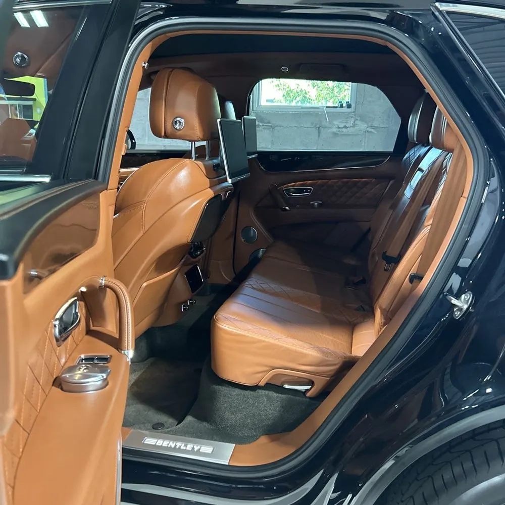 2017 Bentley Bentayga Base