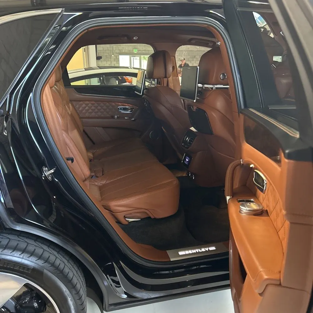 2017 Bentley Bentayga Base