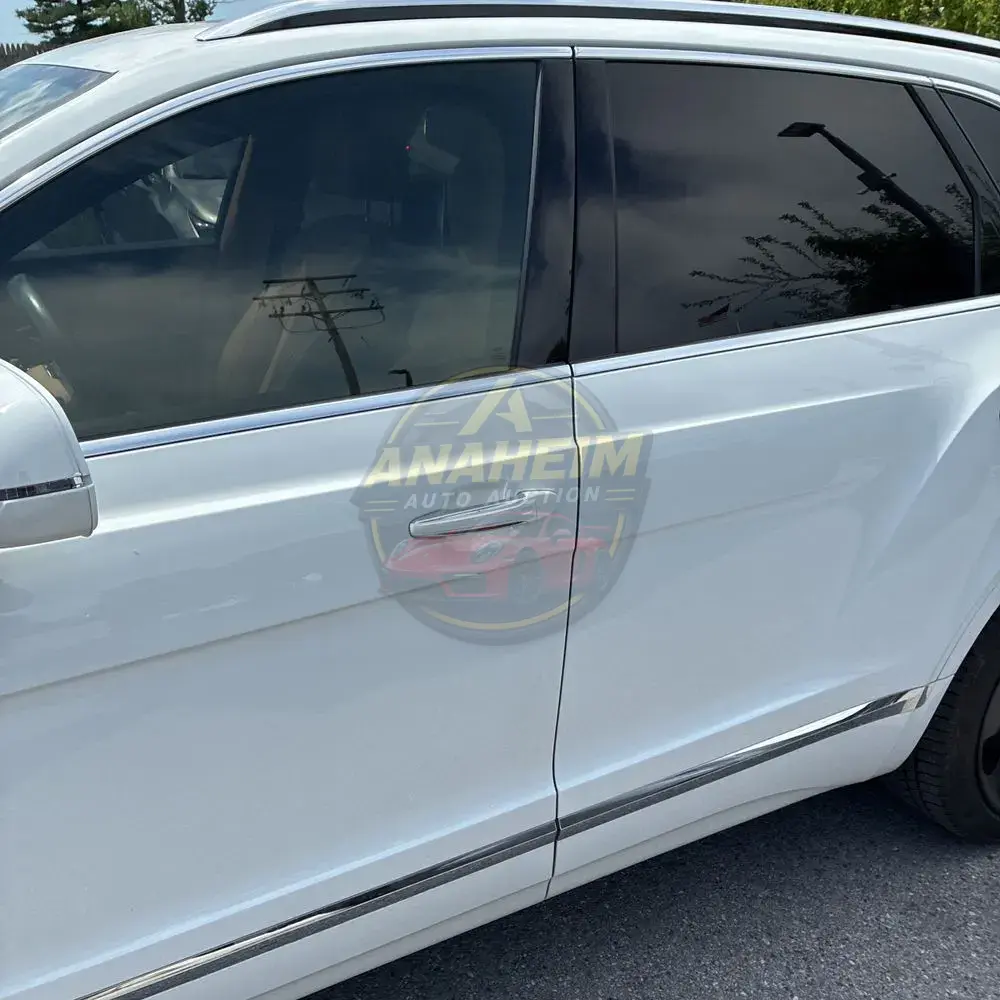 2017 Bentley Bentayga Base