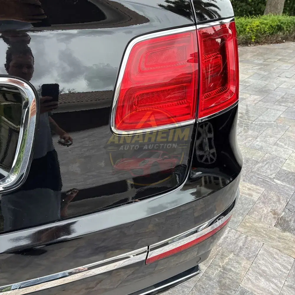 2018 Bentley Bentayga Base