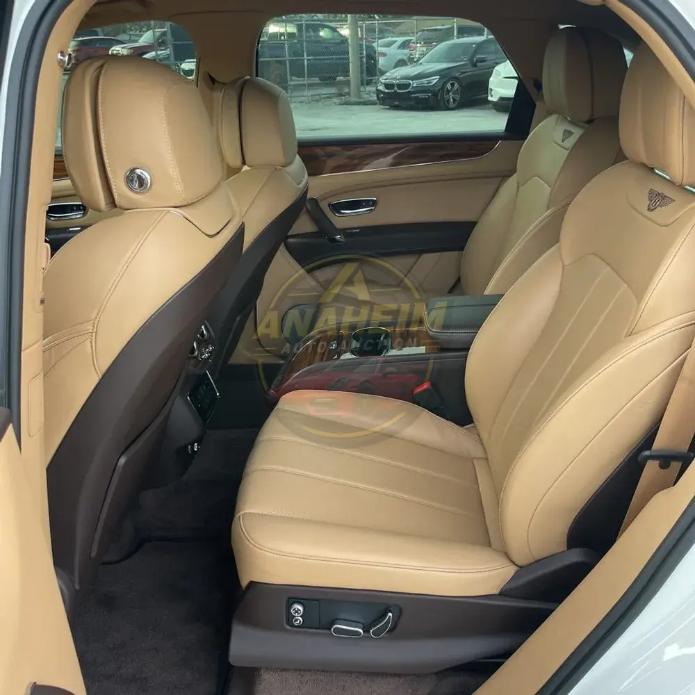 2020 Bentley Bentayga Hybrid
