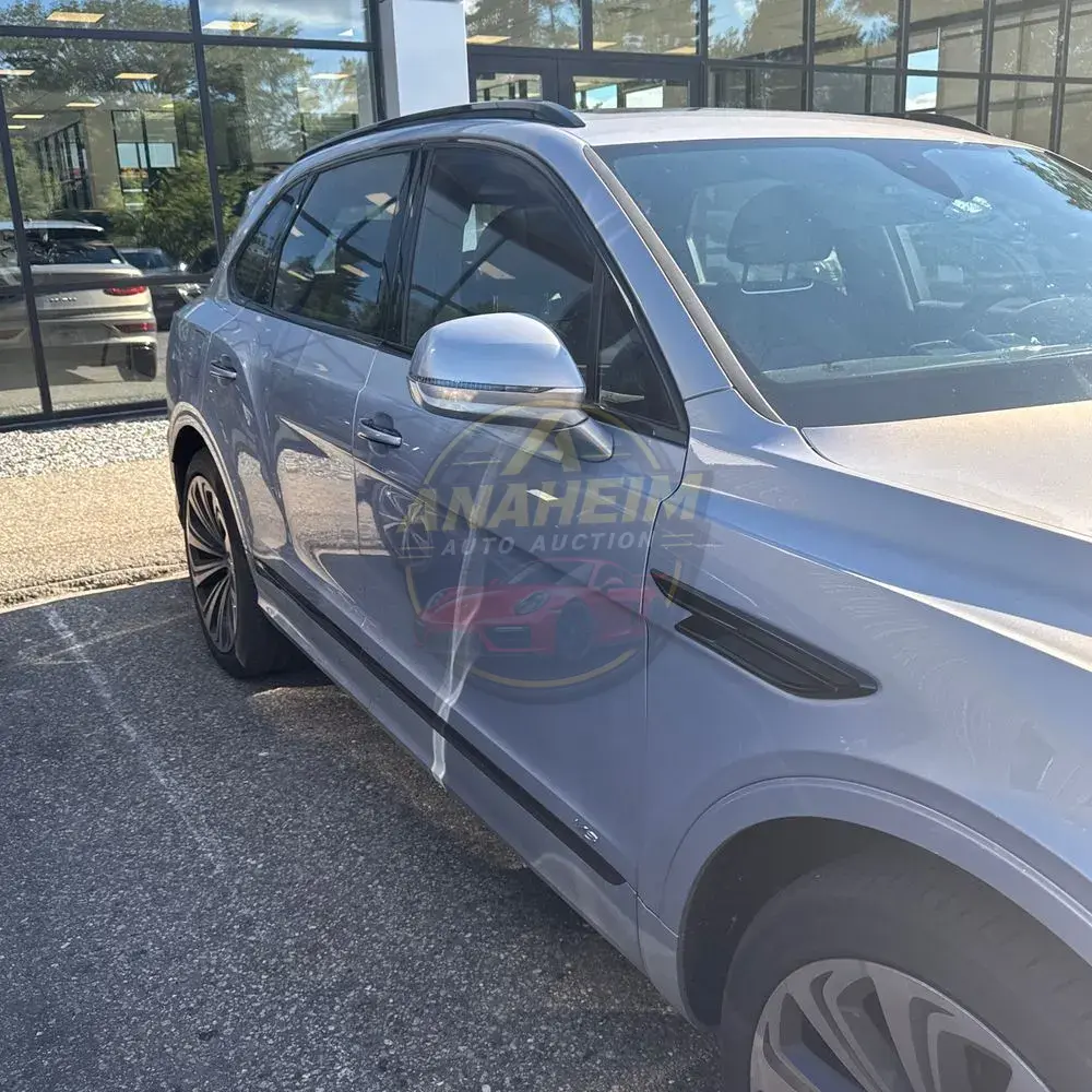 2021 Bentley Bentayga V8