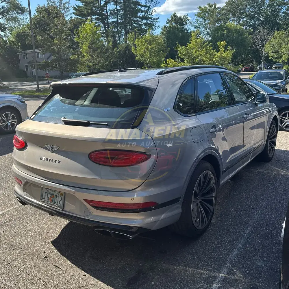 2021 Bentley Bentayga V8
