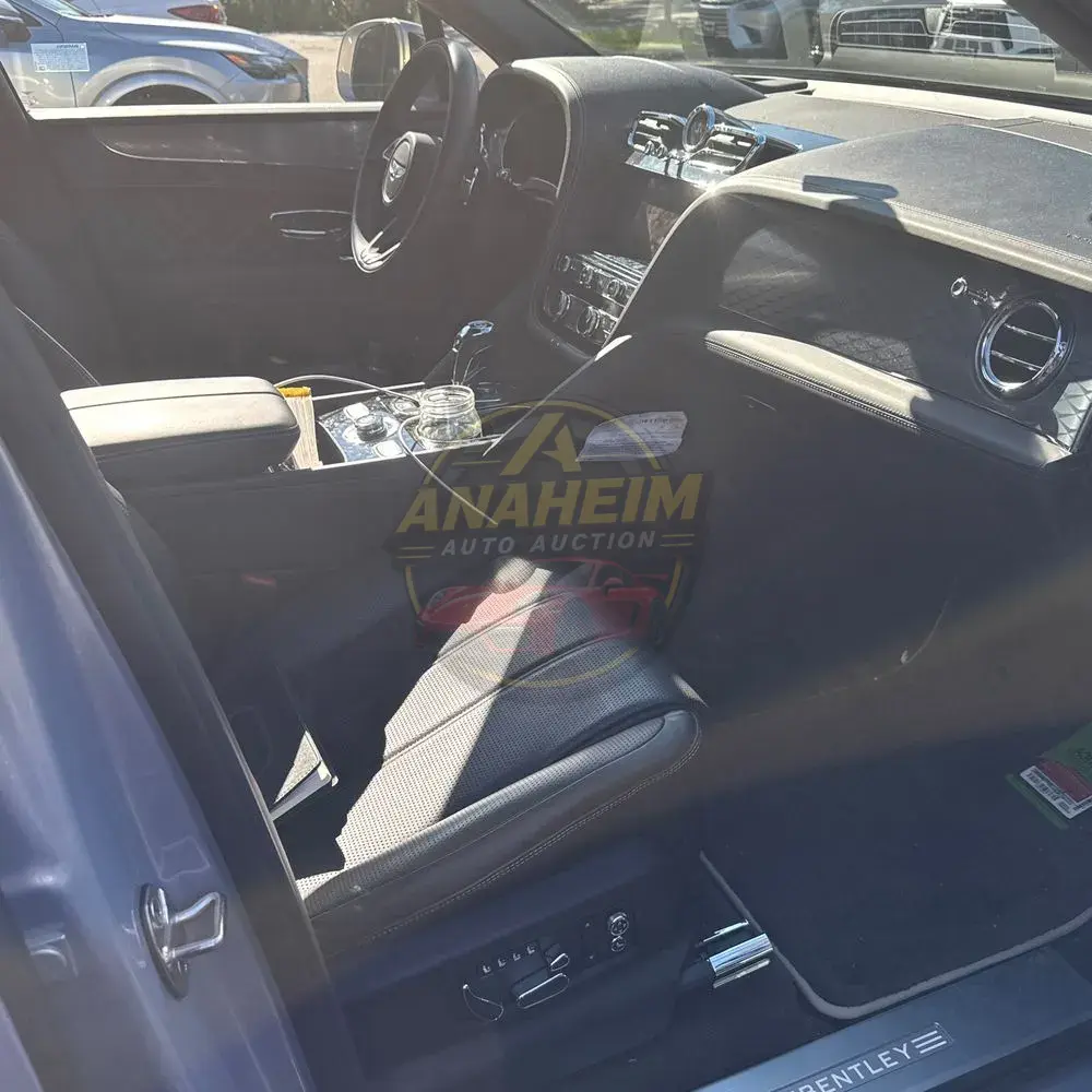 2021 Bentley Bentayga V8