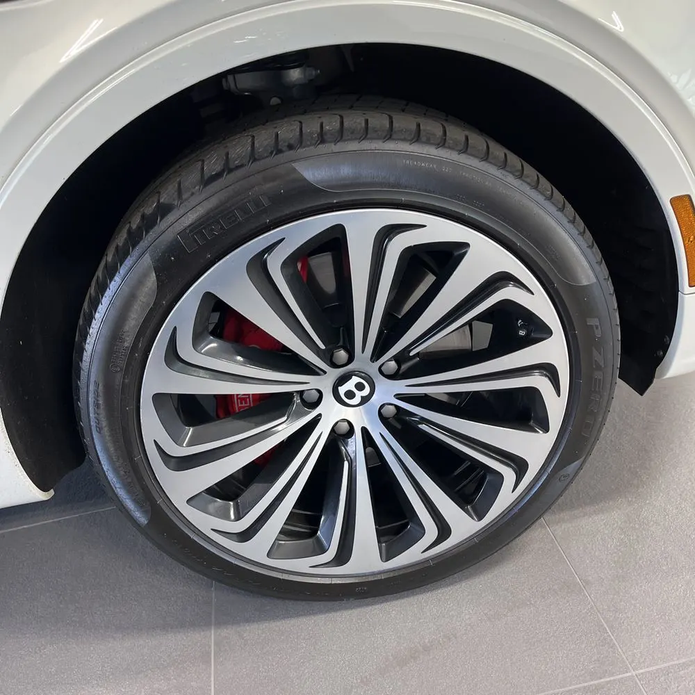 2021 Bentley Bentayga V8