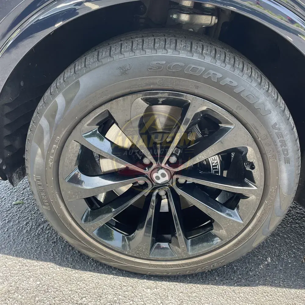 2022 Bentley Bentayga V8