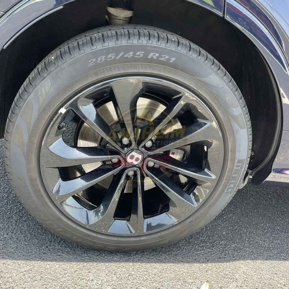 2022 Bentley Bentayga V8