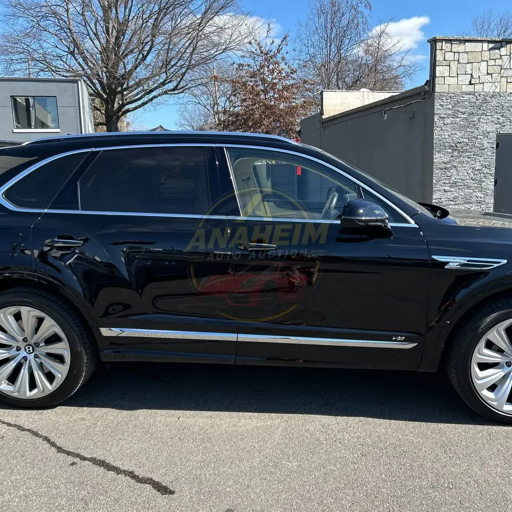 2021 Bentley Bentayga V8