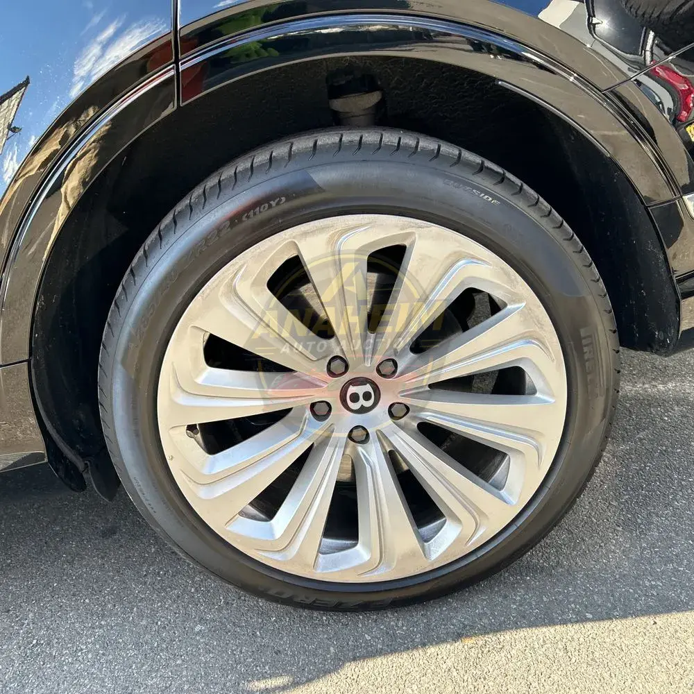 2021 Bentley Bentayga V8