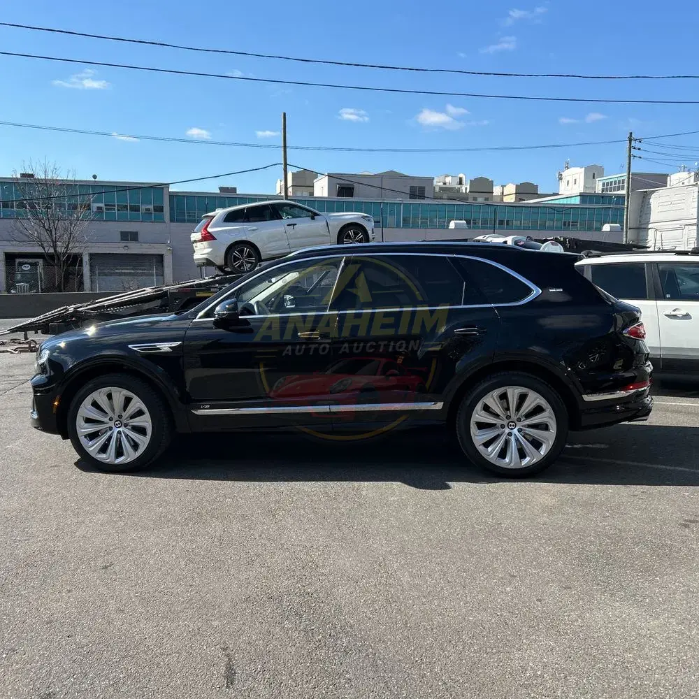2021 Bentley Bentayga V8