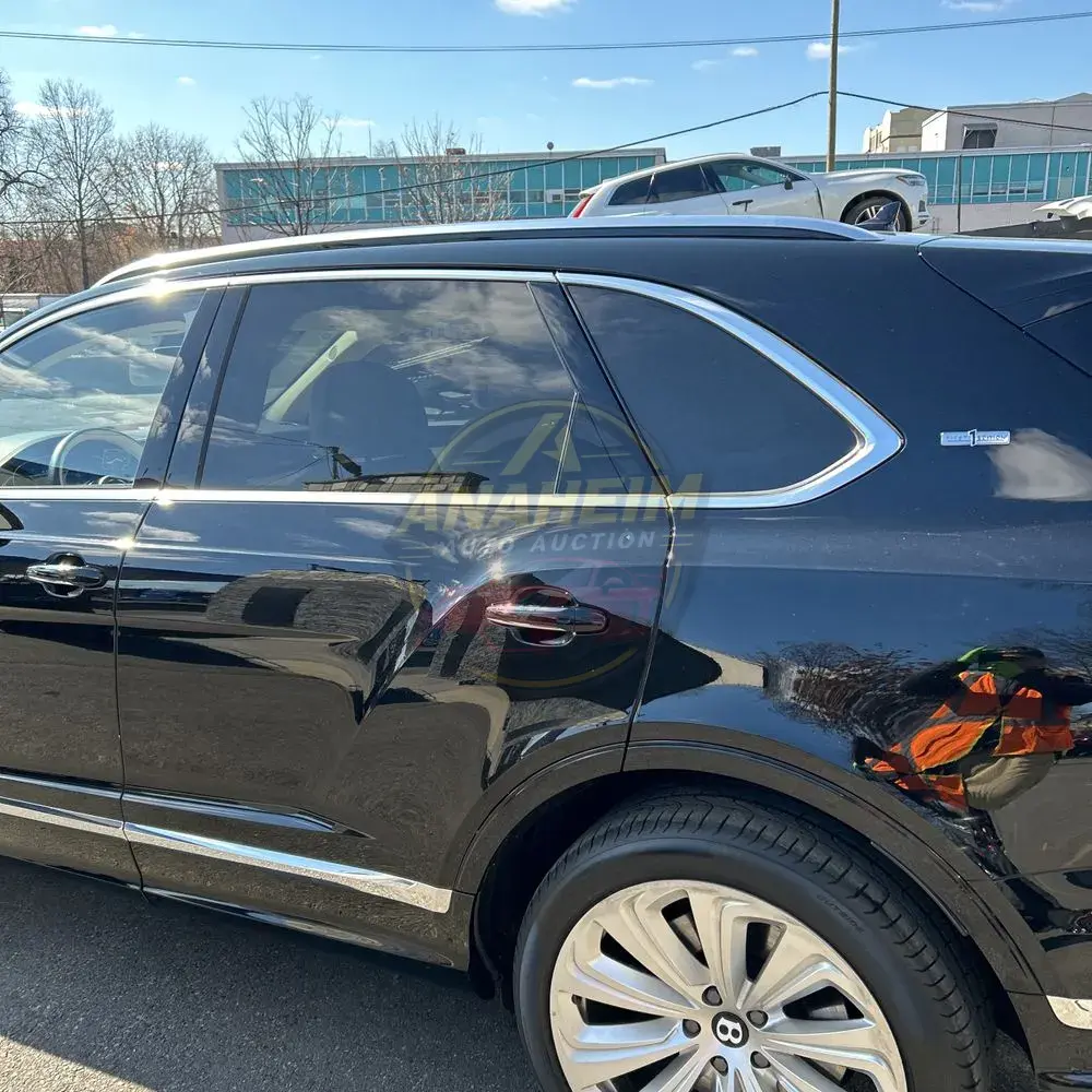 2021 Bentley Bentayga V8