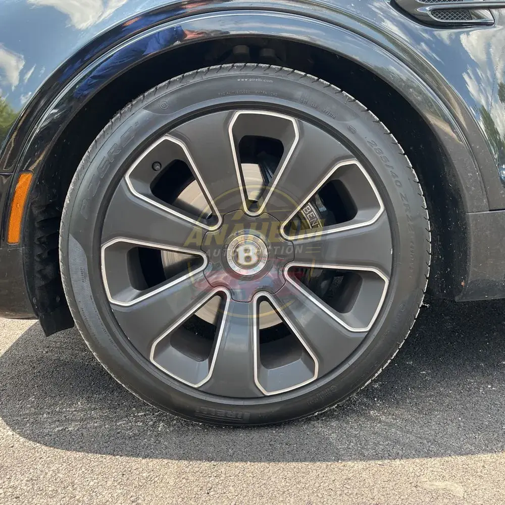 2020 Bentley Bentayga V8