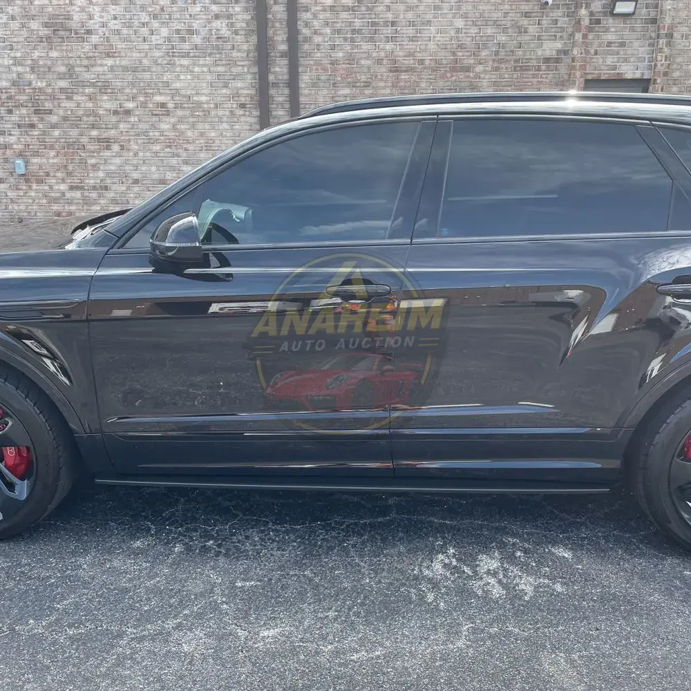 2021 Bentley Bentayga V8