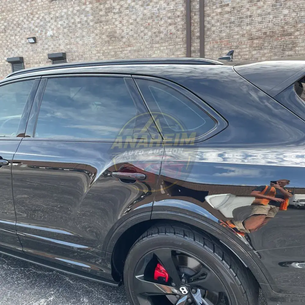 2021 Bentley Bentayga V8