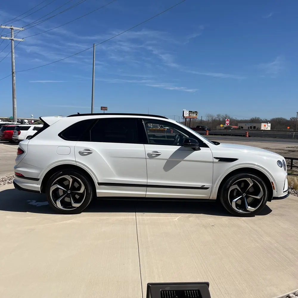2022 Bentley Bentayga V8