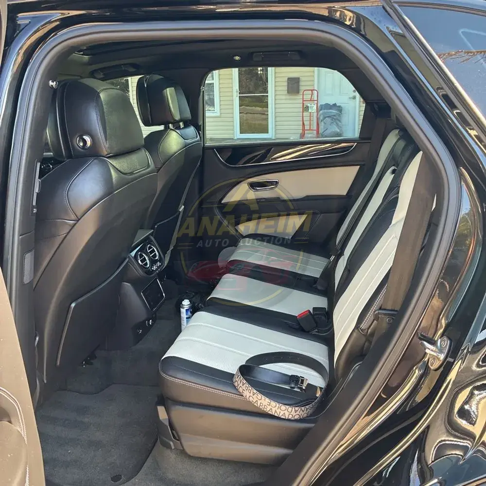2021 Bentley Bentayga V8