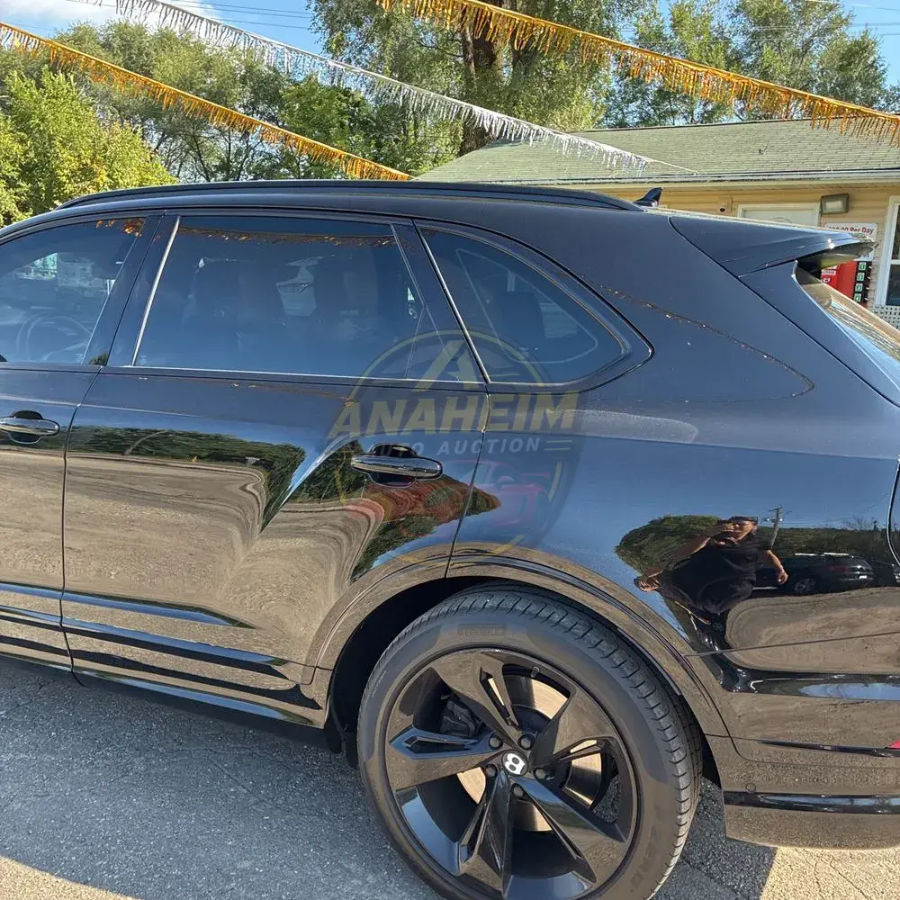 2021 Bentley Bentayga V8