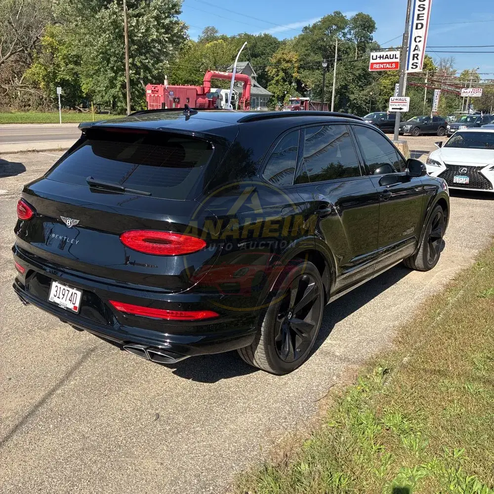 2021 Bentley Bentayga V8