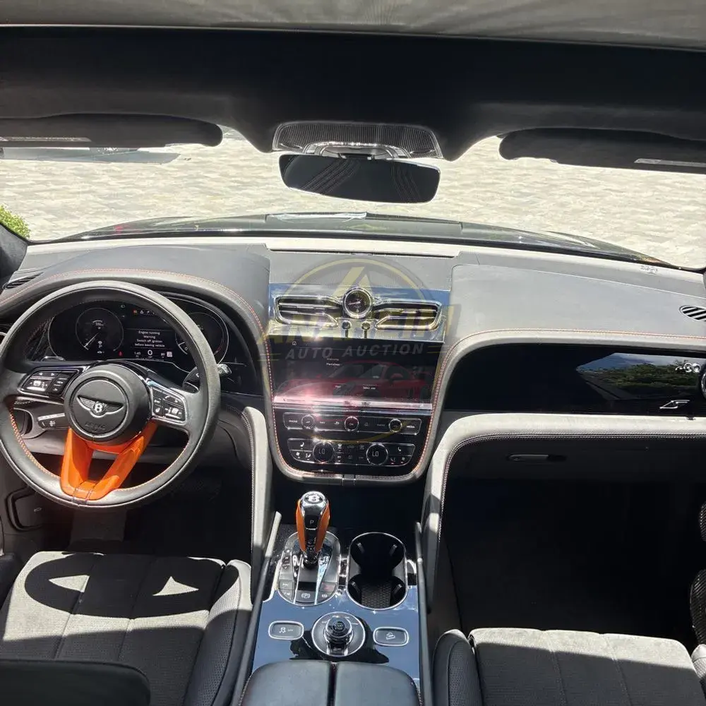 2023 Bentley Bentayga Base