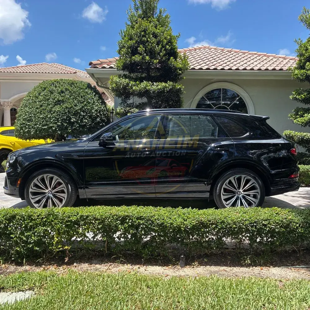 2023 Bentley Bentayga Base